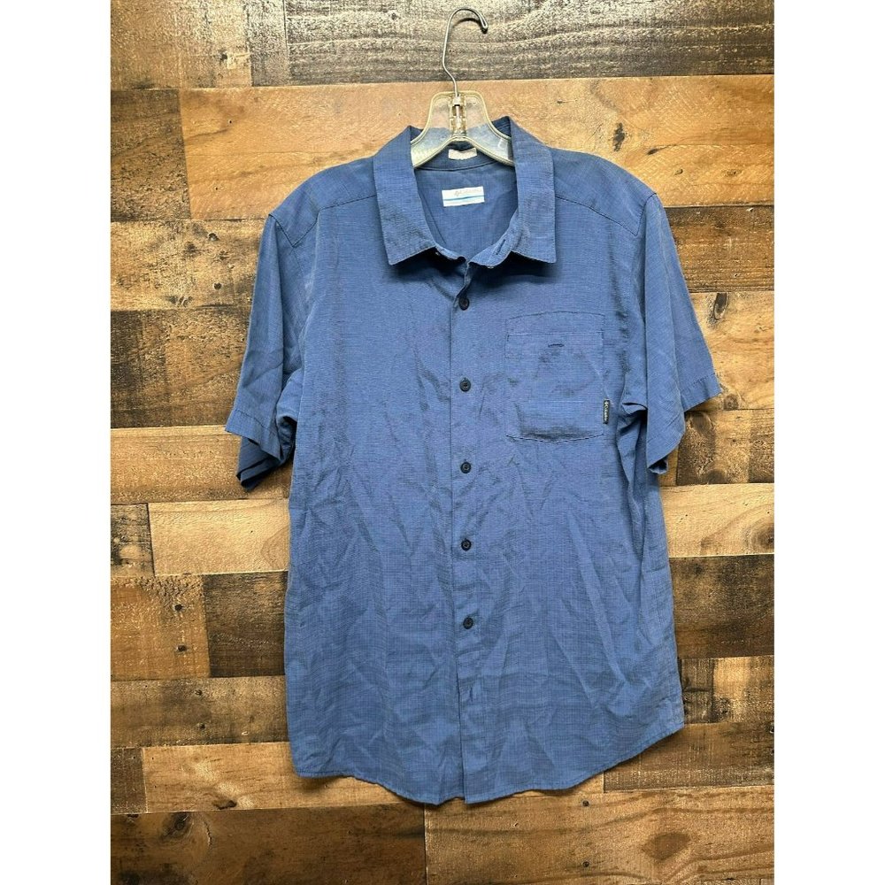 Columbia Men's Active Fit Short Sleeve Button Up Size Medium